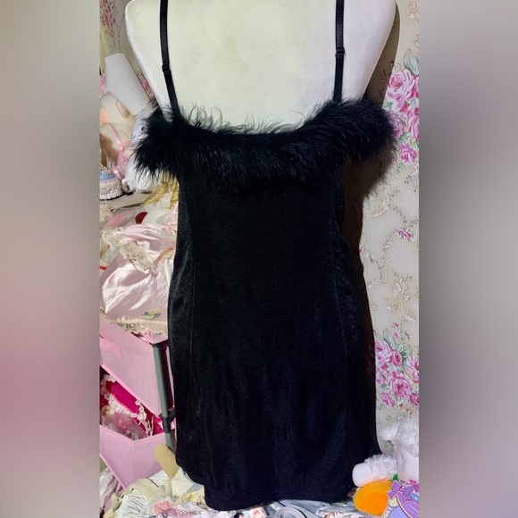 SOLD - Picture 3 of 9